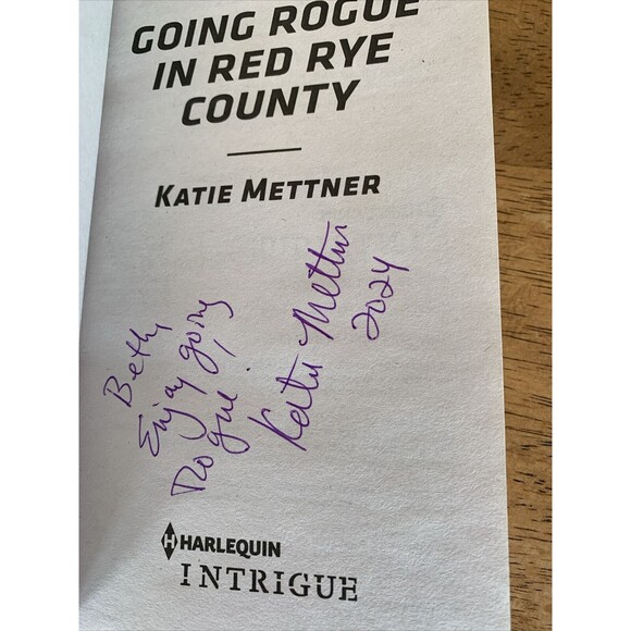Autographed! Secure One Ser.: Going Rogue in Red Rye County‎ by Katie Mettner - Picture 2 of 3